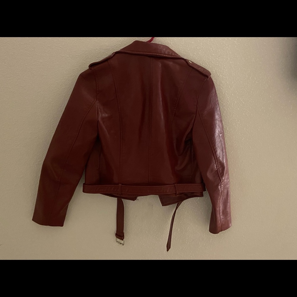 Maroon leather jacket - Picture 2 of 3